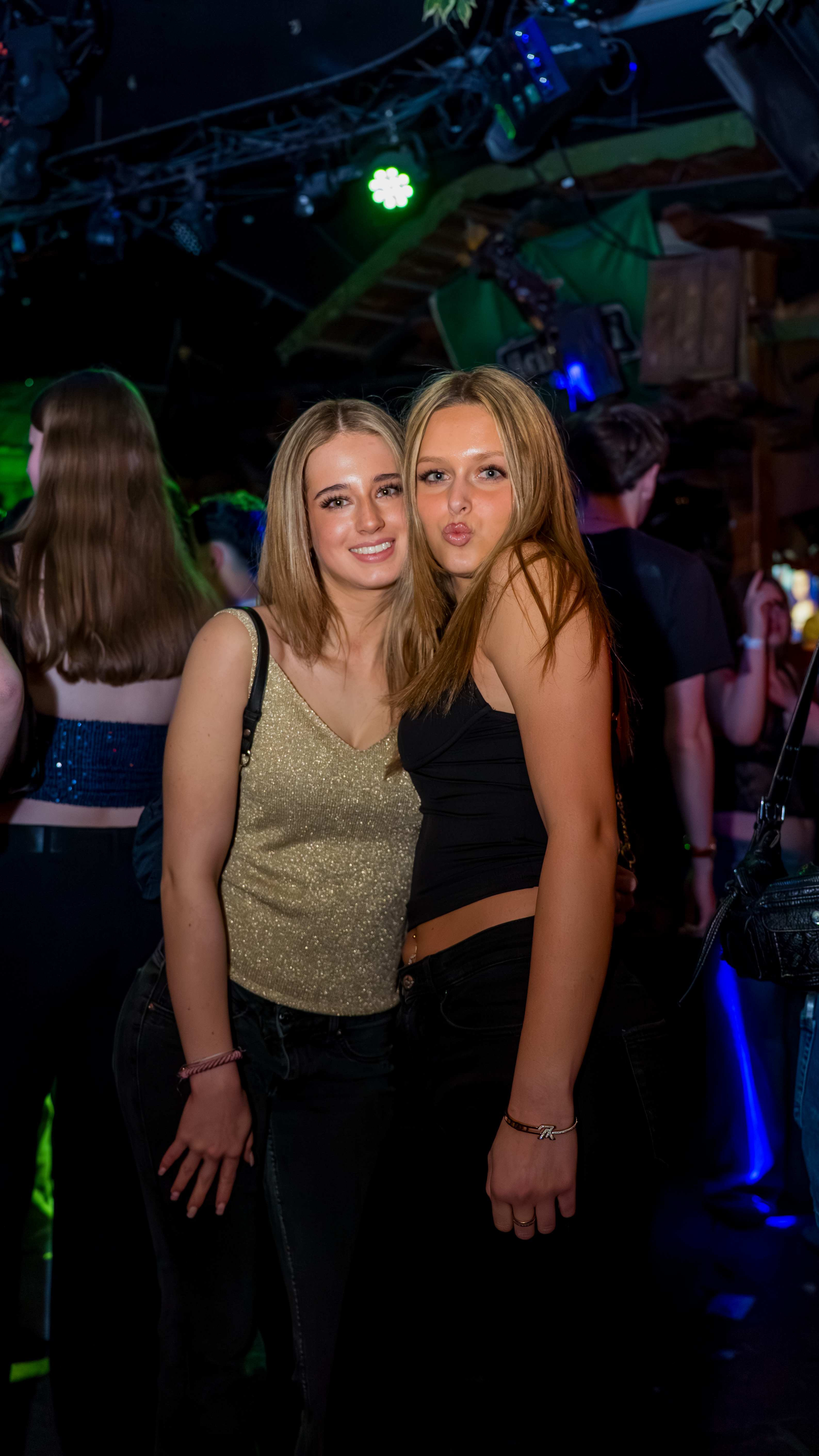 Partyfoto von LightsOn – by Berke